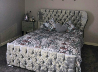 Chesterfield Design Samt Bett Luxus Textil Betten Schlafzimmer Doppel 200x200cm