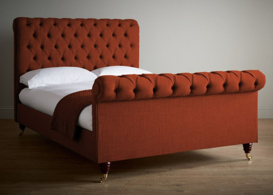 Chesterfield rotes Bett schickes Chesterfield Doppelbett Designer Möbel