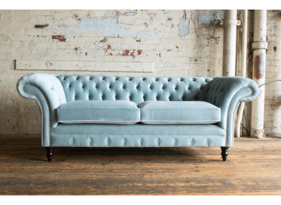 Hellblauer Moderner Chesterfield Dreisitzer Wohnzimmer Luxus Couch