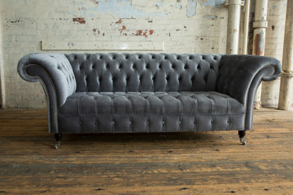 Moderner Chesterfield grauer 3-Sitzer Stilvolle Wohnzimmer 3-er Couch