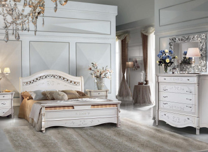 Luxus Schlafzimmer Set 4tlg. Bett + 2x Nachttisch +Kommode Moderne Design Betten Massivholz