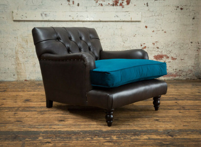 Lounge Luxus Fernseh Club Polster Sitzer Sessel Design Couch Sofa Relax Leder