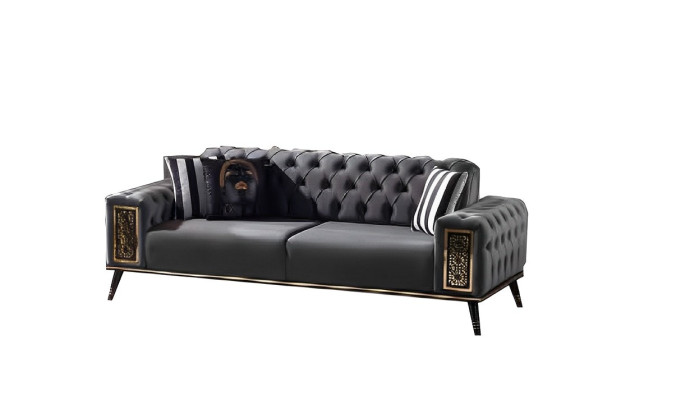 Chesterfield Schwarz-Goldener Dreisitzer Wohnzimmer Luxus 3-Sitzer Möbel
