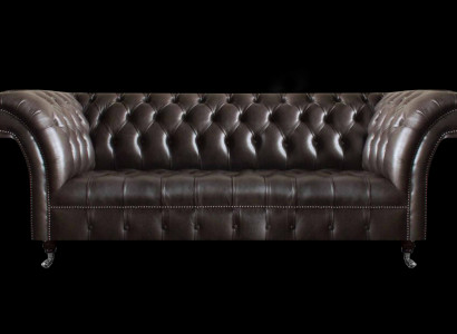 Chesterfield Ledermöbel Luxuriöser Dreisitzer Wohnzimmer Edle Couchen
