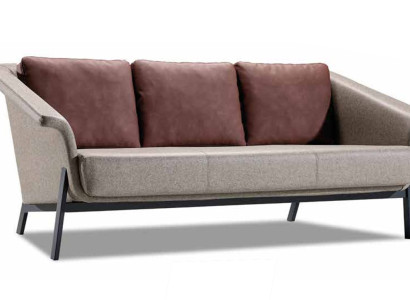 Graues Polstersofa Designer Textilcouch Wohnzimmer Dreisitzer Möbel