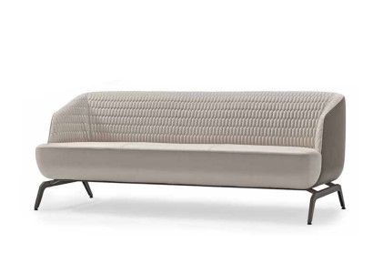 Weiße Polstercouch Designer Wohnzimmer Sitzmöbel 3-Sitzer Textilsofa