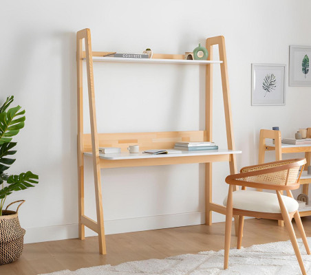 Hellbeiger Schreibtisch Luxuriöse Arbeitszimmer Designer Holz Tische