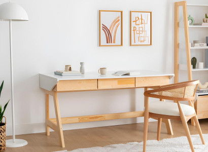 Hellbeiger Schreibtisch Luxuriöse Arbeitszimmer Designer Holz Tische