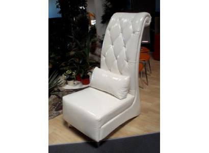 Design Sessel Stuhl Club VIP Thron Lounge Sofa Couch mit Kristallen Kissen Neu