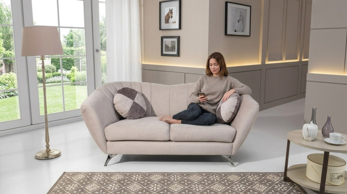 das 2-Sitzer-Sofa in einem eleganten und modernen Stil passt perfekt in jedes Interieur