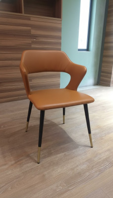 Design Sessel Metall Polster Lounge Club Stuhl Sitz Relax Luxus Zimmer Warte Neu