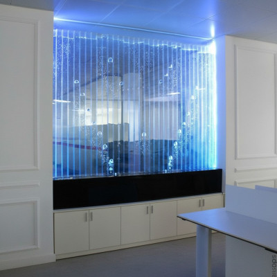 Wandpaneel mit Wasserblasen LED Wasserwand Designer Dekorative Wasser Wand