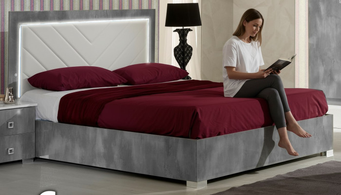 Designer Polsterbett Bett Betten Holzbett Doppelbett Ehebett Designerbett NEU