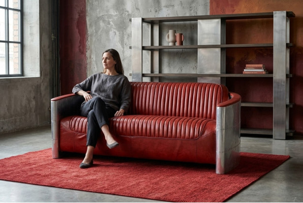 Echtleder Design Vintage Designsofa verdreifachen Aluminium Sofa 3Sitzer Bordaux