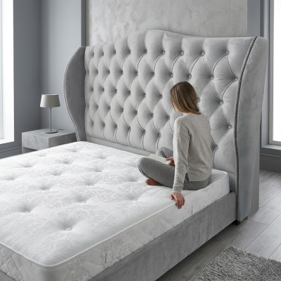 Chesterfield Bett Design Schlafzimmer Englisches Betten 180x200cm Textil Polster