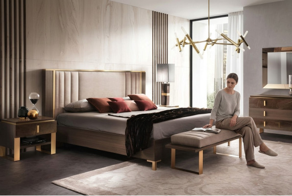 Modernes Schlafzimmer Set Bett Nachttisch Hocker 4tlg. Garnitur Gruppe
