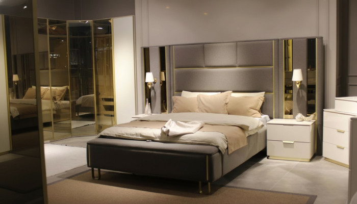 Luxus Schlafzimmer Set Bett + 2x Nachttische + Bank Design Möbel 4 tlg. Neu