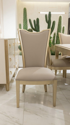Luxus Möbel Sessel Stuhl Holz Einrichtung Hotel Lehnstuhl Stühle Neu Esszimmer