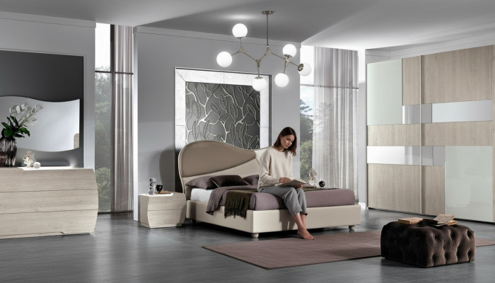 Schlafzimmer Komplett Set Königliches Modern Bett Kleiderschrank Nachttisch 5tlg