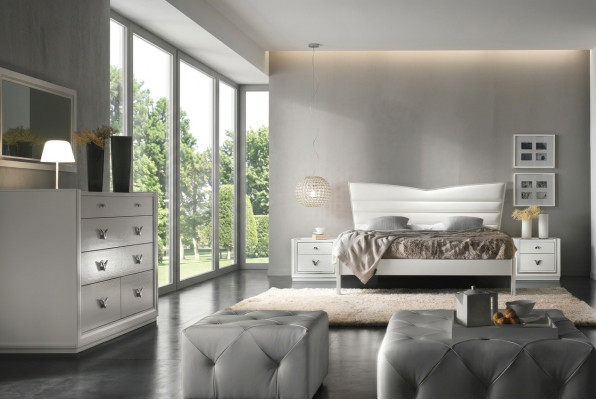 Garnitur Set 4tlg.Schlafzimmer Bett Nachttisch Kommode Gruppe Doppelbetten Luxus