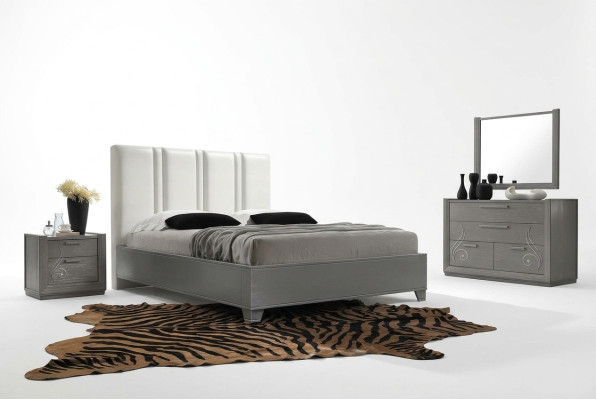 Luxus Set Schlafzimmer Bett Nachttisch Kommode Spiegel Gruppe Garnitur Neu 5tlg.