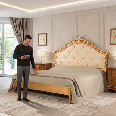 Neues luxuriöses Chesterfield-Doppelbett mit geschnitztem Kopfteil