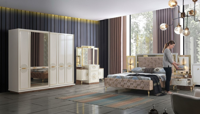 Elegantes Schlafzimmer-Set im luxuriösen Design mit prächtigen Mustern