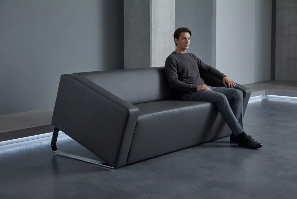 Stilvolles Sofa Büro Dreisitzer Textilcouch Wohnzimmermöbel