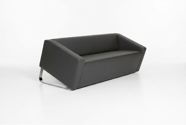 Stilvolles Sofa Büro Dreisitzer Textilcouch Wohnzimmermöbel