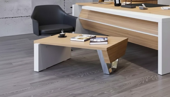 Moderner Beistelltisch Holzmöbel Büro Designer Tisch Couchtisch Luxus