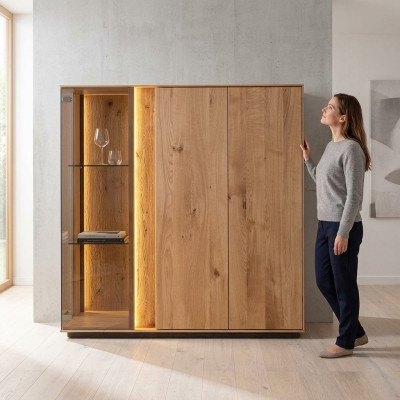 Hellbraune Vitrine Designer Esszimmer Anrichte Holz Schränke LED-Schrank