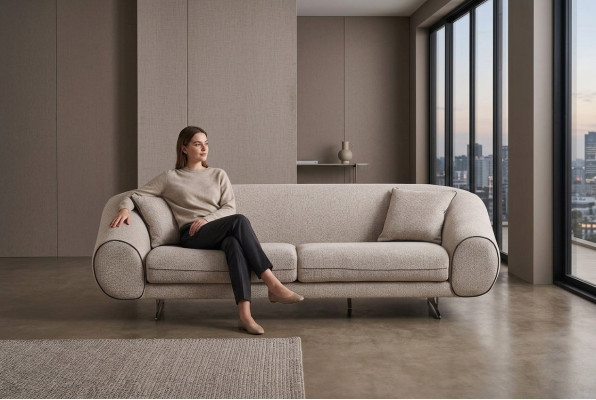 Moderne Beige Couch Wohnzimmer 3-Sitzer Luxus Polster Designer Sofas