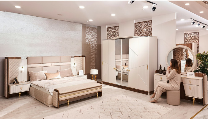 Set Schlafzimmer Bett Luxus Kleiderschrank 2xNachttische Design Schminktisch