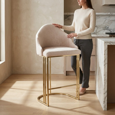Luxus Esstisch Stuhl Beige Lehnstuhl Möbel Einrichtung Sitzpolster Stühle