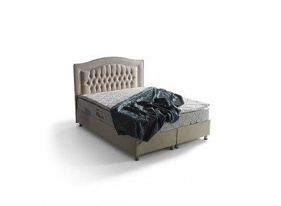 Bett Design Betten Luxus Beige Polster Schlafzimmer Möbel Silber Chesterfield