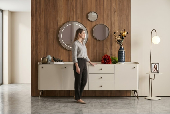 Luksuzna bela oblikovana jedilnica bufet, eleganten bufet