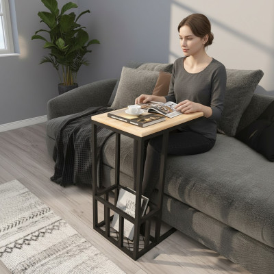 Wohnzimmer Hellbeiger Beistelltisch Exklusiver Zeitungstisch Edle Möbel