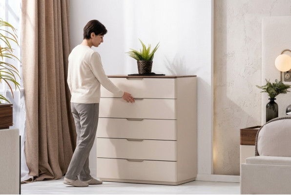 Stilvolle Beige Kommode Holz Schlafzimmer Möbel 5 Schubladen Designer