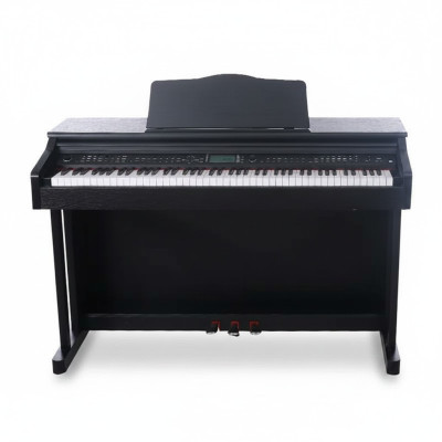 Digitalno piano z bleščečo površino