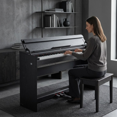 Digitalno piano za domačo uporabo 137 cm