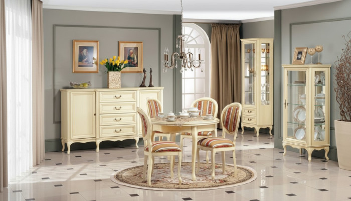Klassisches Esszimmer Kommode Tisch Stühle Vitrine König Chippendale Wersal1