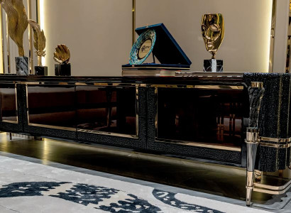 TV Lowboard Wohnzimmer Mit Türen Freistehend JVMöbel Braun Holz Edelstahl Modern