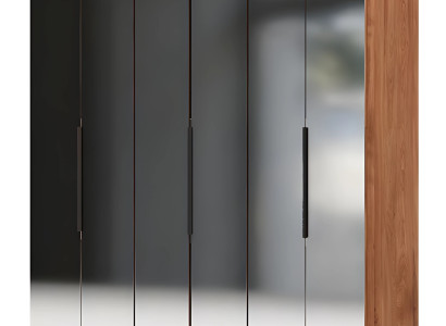 Stilvoller Schrank aus Holz – viel Platz für Kleidung und Accessoires.